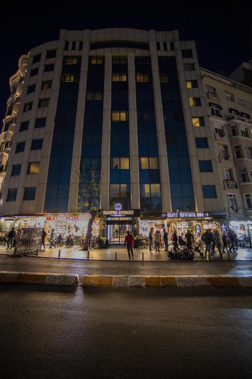هتل تکسیم اسکوئر استانبول